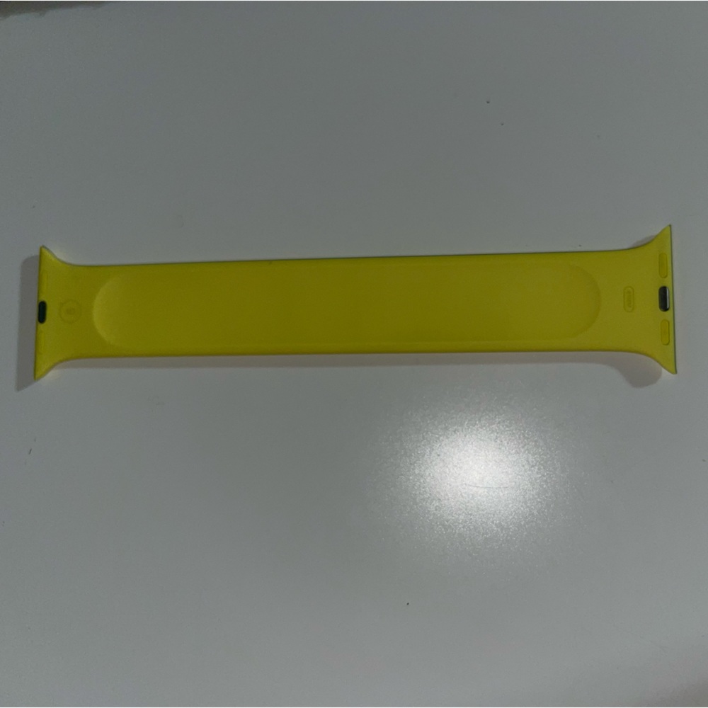 APPLE WATCH BAND SOLO LOOP SIZE 6 LEMON ZEST